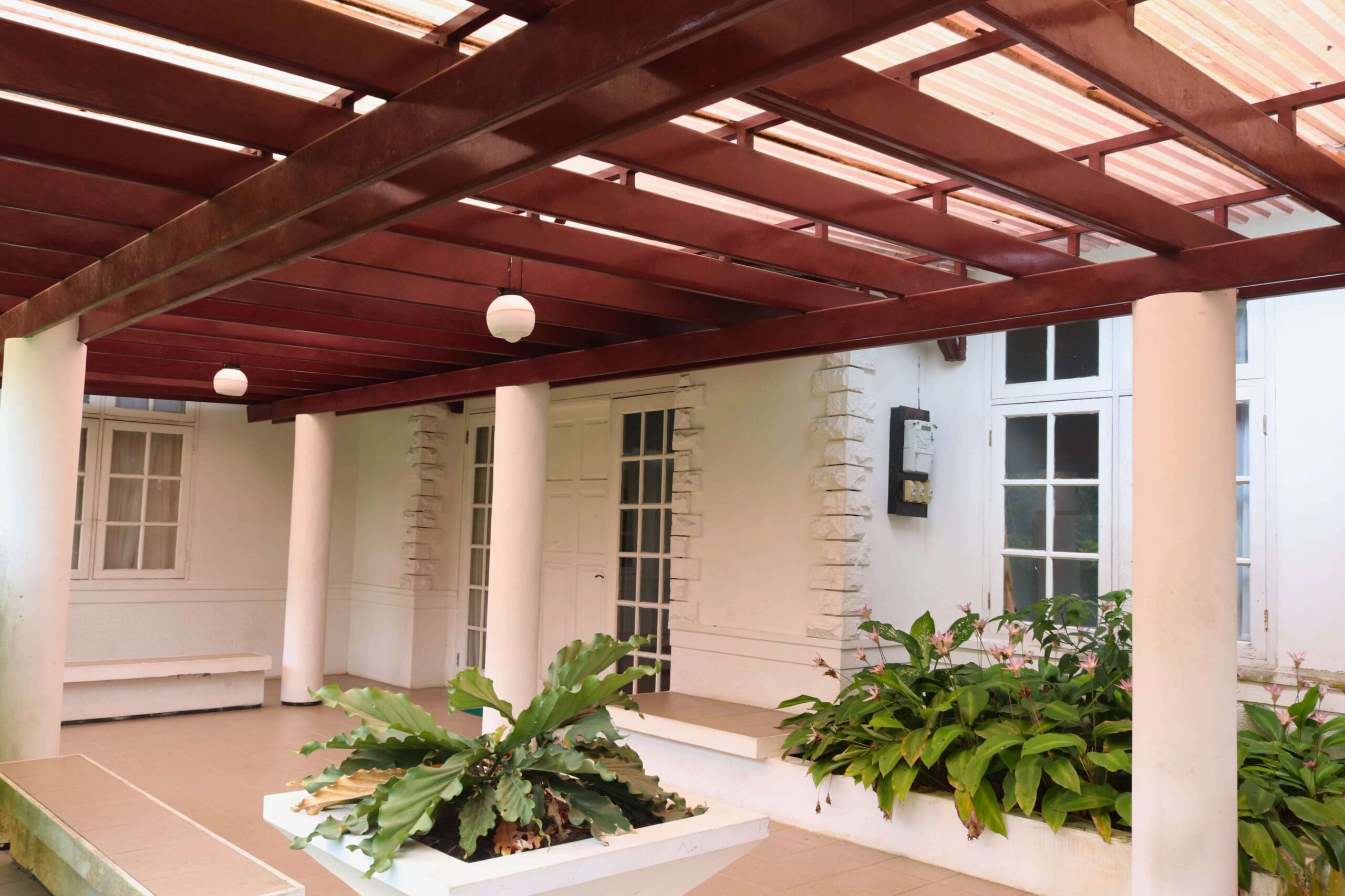 villa rancamaya - Tampak Depan